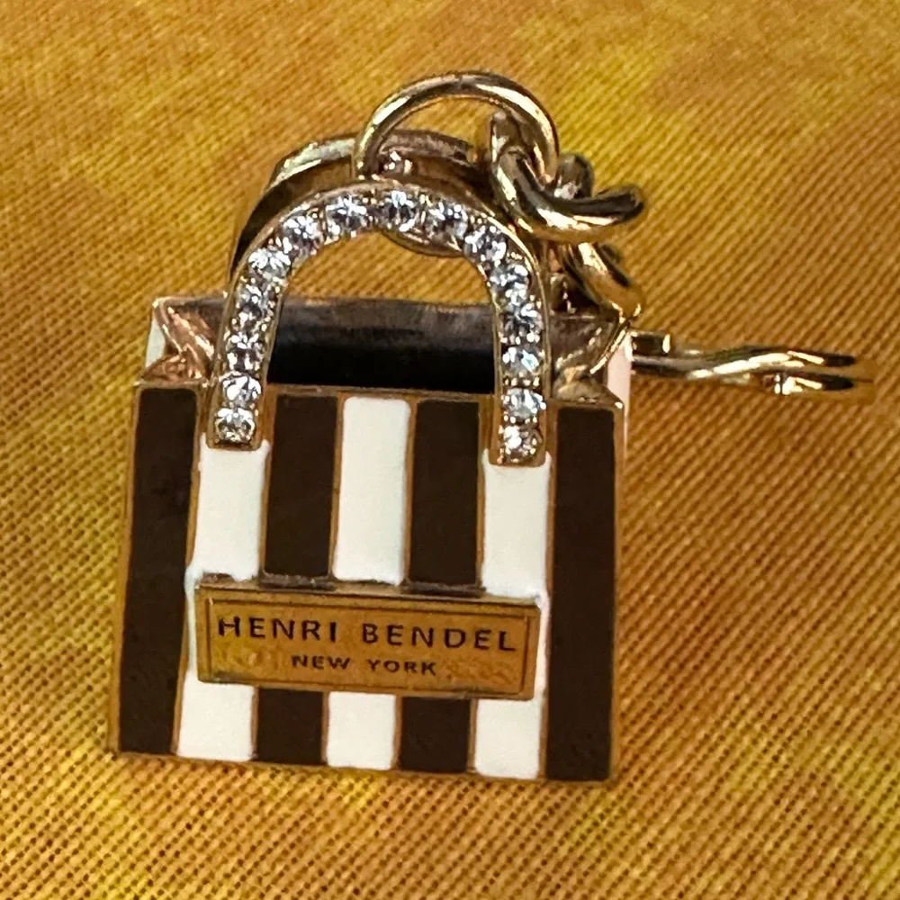 Rare Henri Bendel Enamel & Crystal Key Fob Bag Charm EUC!!!!!